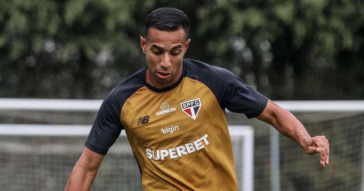 Victor Sá se recupera de lesão e reforça o São Paulo contra o Boca Juniors