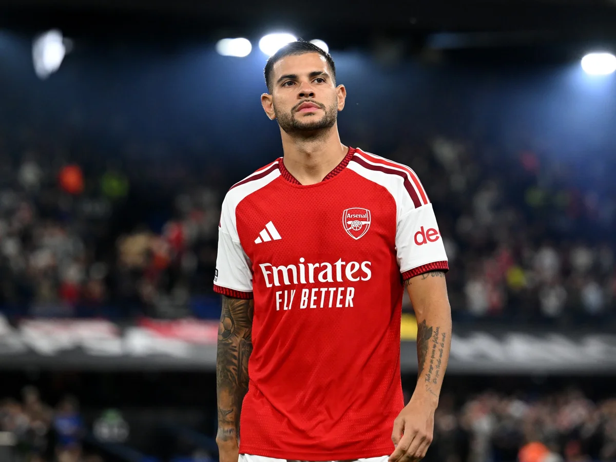 Lista com 50 melhores jogadores da Premier League tem sete brasileiros