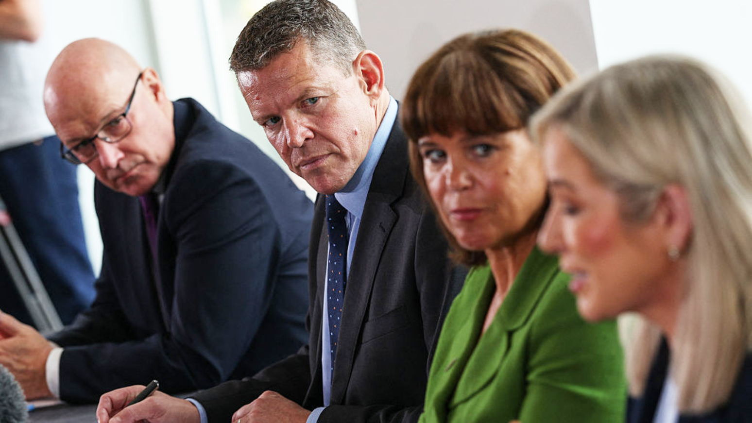 John Swinney, Rhun ap Iorwerth, Mary Lou McDonald e Michelle O'Neill se encontraram no País de Gales nesta segunda-feira