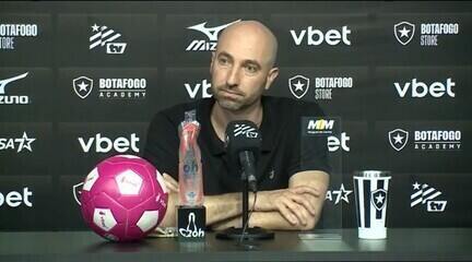 Bellão avalia rendimento de Danilo no Botafogo