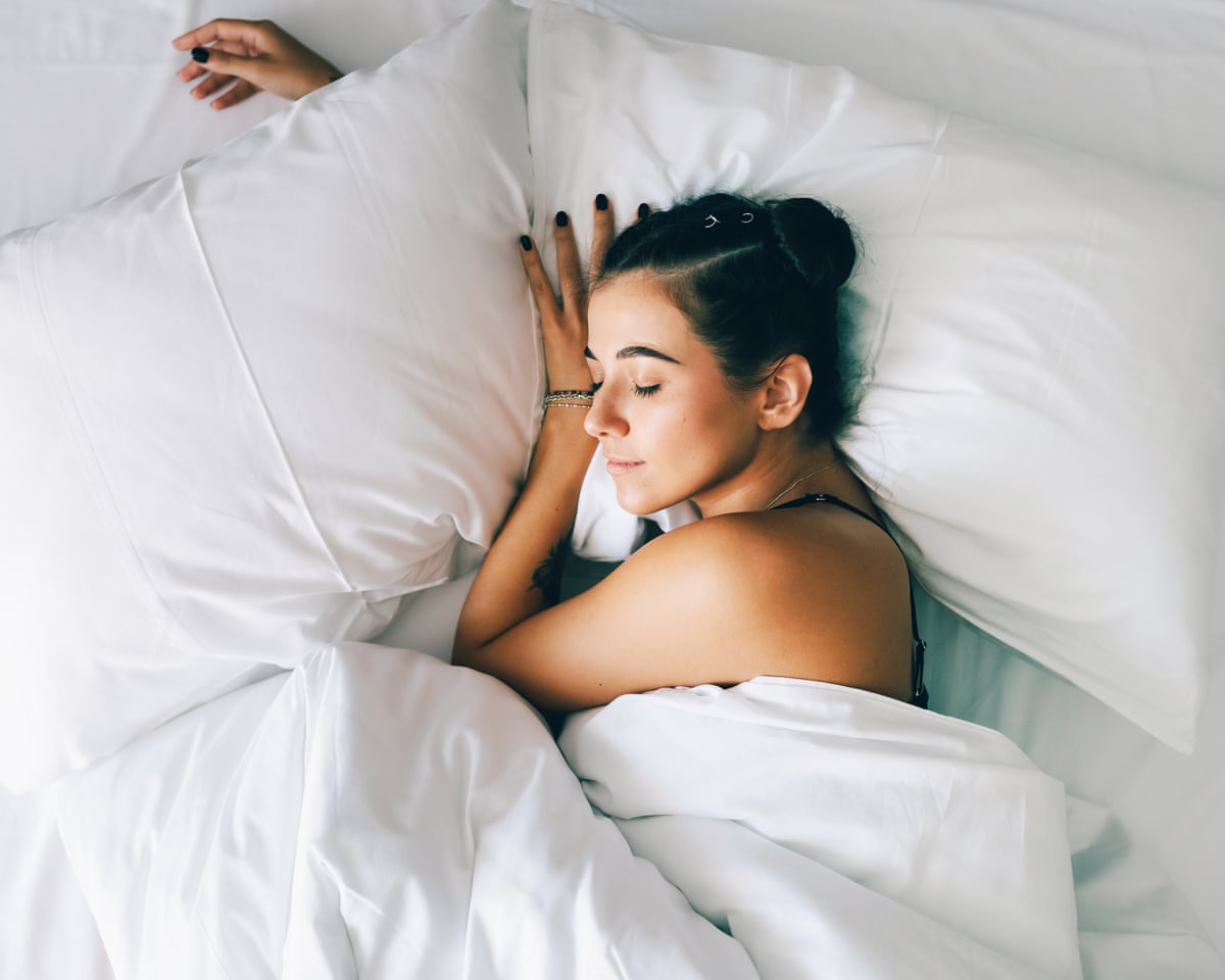 Quer começar a lazymaxxing? Aqui estão algumas formas de baixo esforço para melhorar sua vida.
