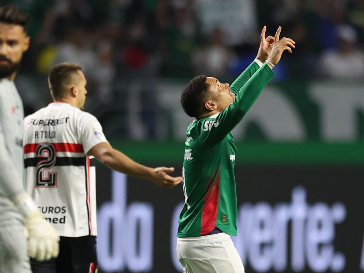 Palmeiras vence reservas do São Paulo e torce pelo Corinthians para manter liderança do Brasileirão