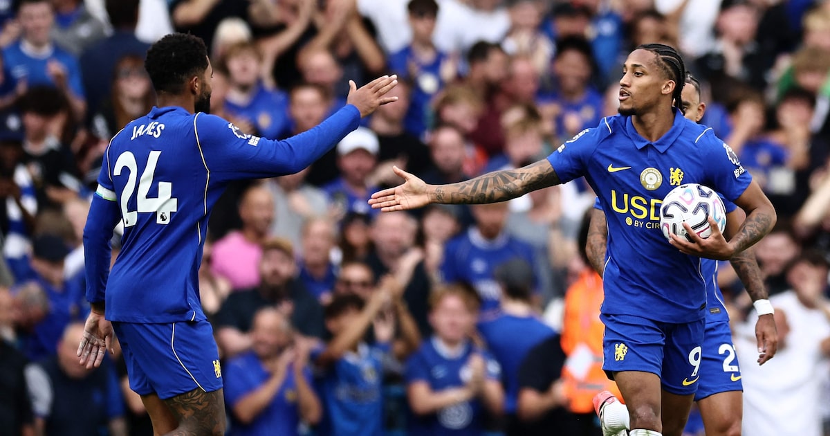João Pedro marca, Chelsea reage e empata com Hull City; Liverpool deixa vitória escapar