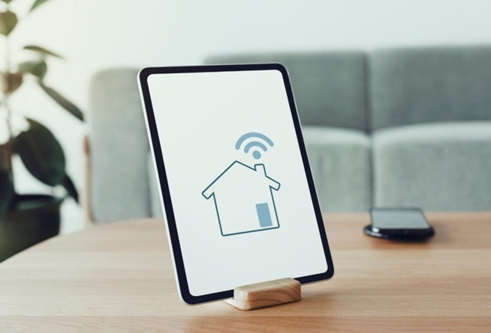 A Alexa ajuda a criar uma casa conectada — Foto: Reprodução/Freepik