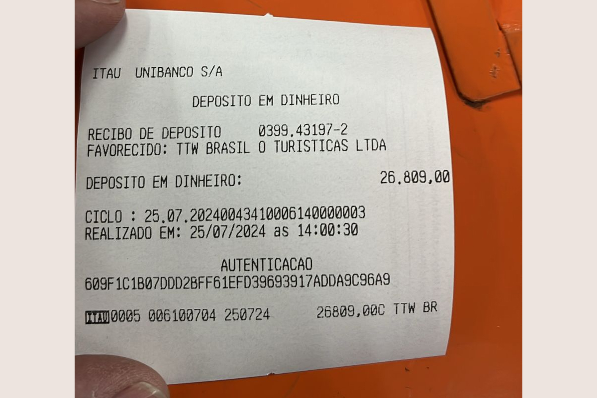 Recibo de pagamento enviado por Ulisses a Roberta Luchsinger