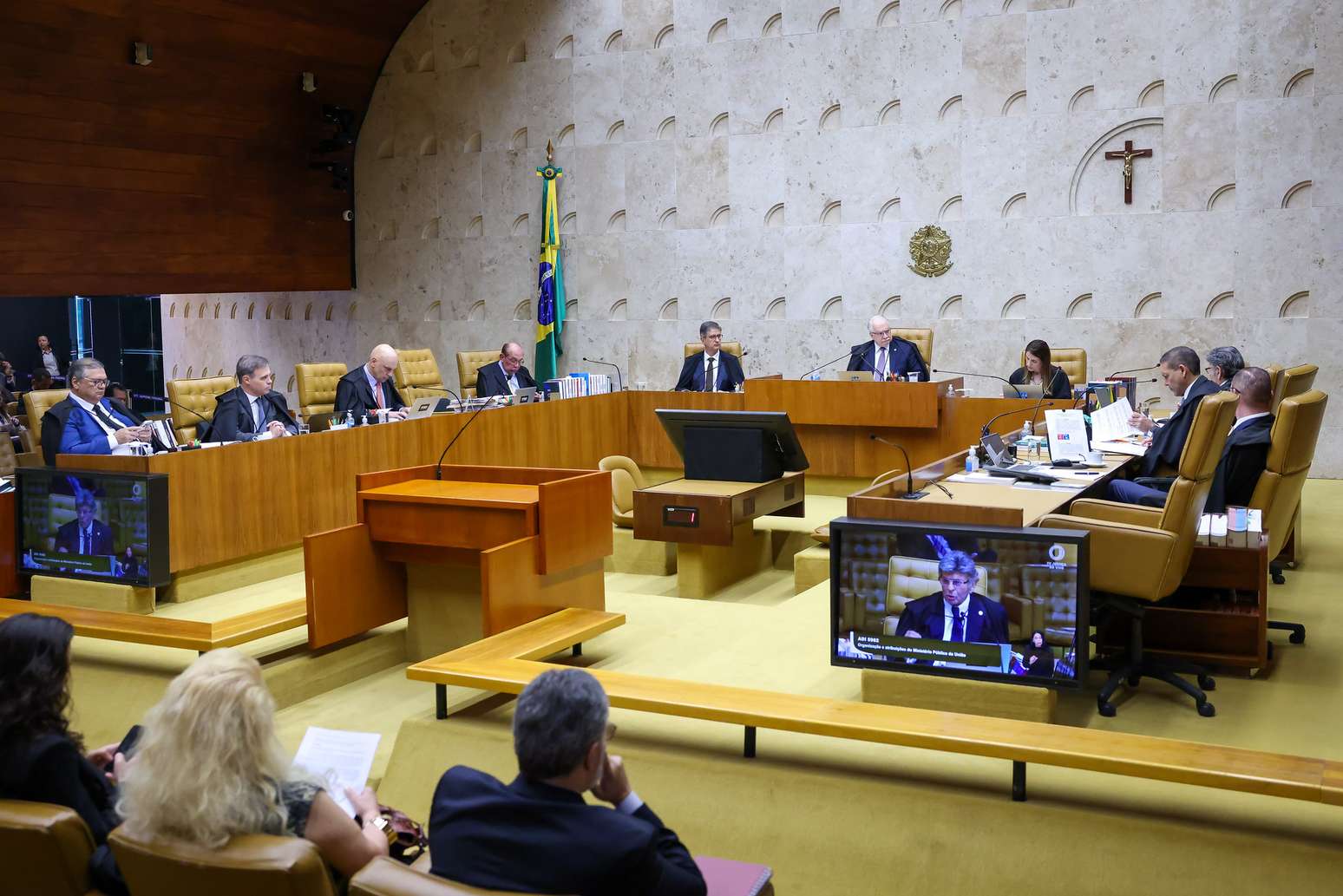 Plen&aacute;ria do STF em 3 de setembro de 2026; Corte avalia nesta ter&ccedil;a-feira, 15, relat&oacute;rio da PF que aponta para rela&ccedil;&atilde;o suspeita entre o ministro Alexandre de Moraes e o banqueiro Daniel Vorcaro, ex-controlador do Master