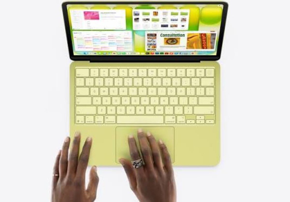 Peso de 1,23 kg e autonomia de até 16 horas ajudam na portabilidade do MacBook Neo. — Foto: Divulgação/Apple