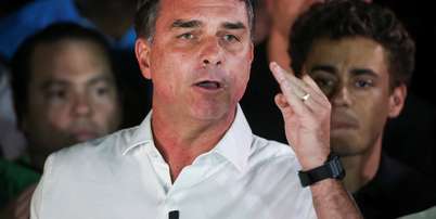 Fl&aacute;vio Bolsonaro afirmou que &eacute; imposs&iacute;vel aceitar a derrota Foto: Adriano Machado / Reuters