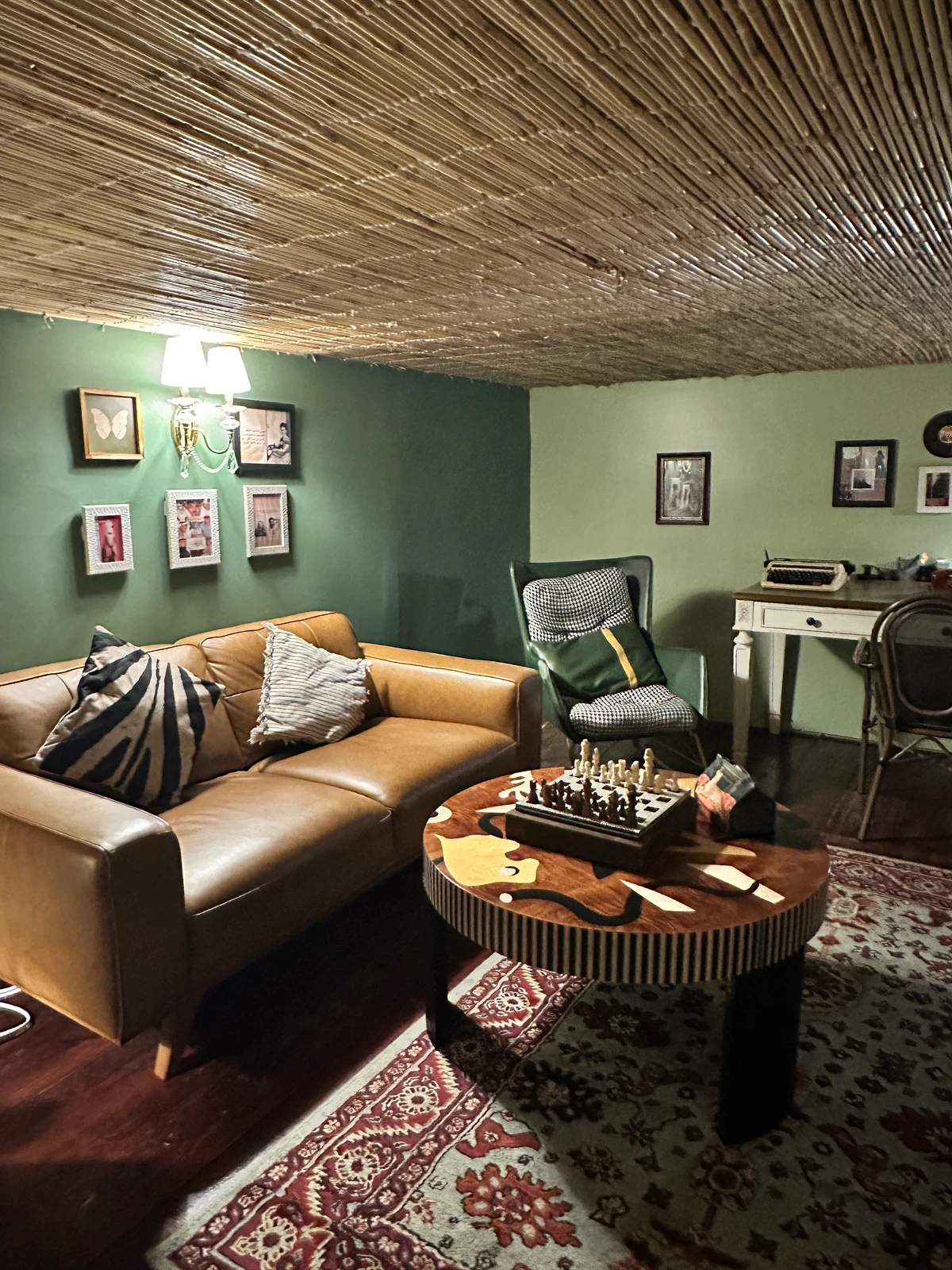 Onde Estamos Hoje: Uma refeição com vista na Emily's Brasserie em Riade