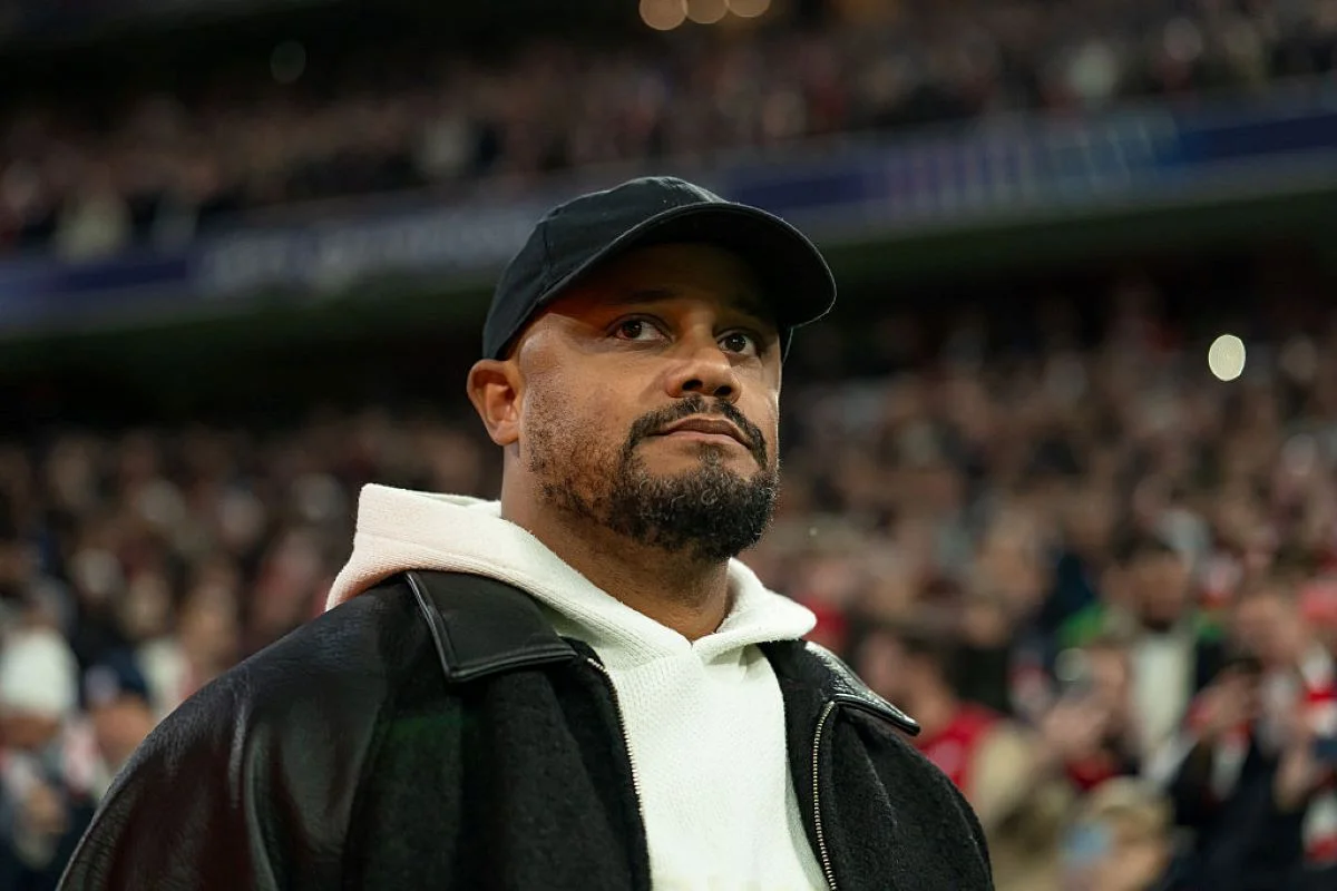Treinador do Bayern, Kompany é afastado da equipe após desmaiar em treino