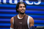 Espanhol Carlos Alcaraz é um dos três melhores tenistas do mundo.