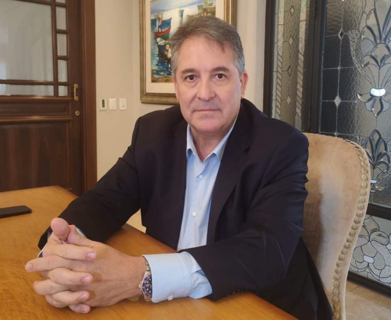 ¿De qué hablaron en la reunión entre Cartes y Mario Abdo? Esto cuenta el dueño de casa