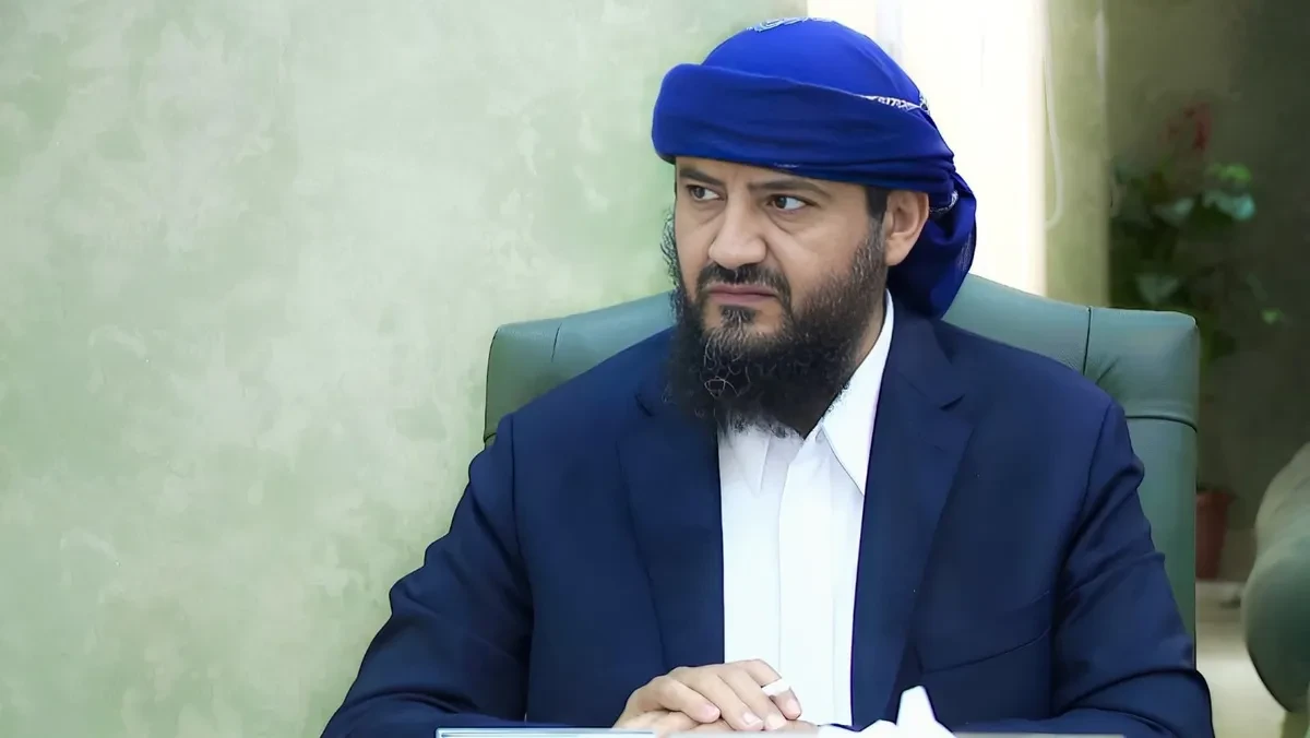 Al-Mahrami convida as forças iemenitas a continuarem a lutar contra os Houthis e elogia o apoio da coalizão
