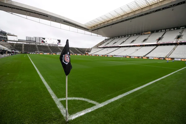 Corinthians e Caixa avançam em negociação para quitar dívida da Arena