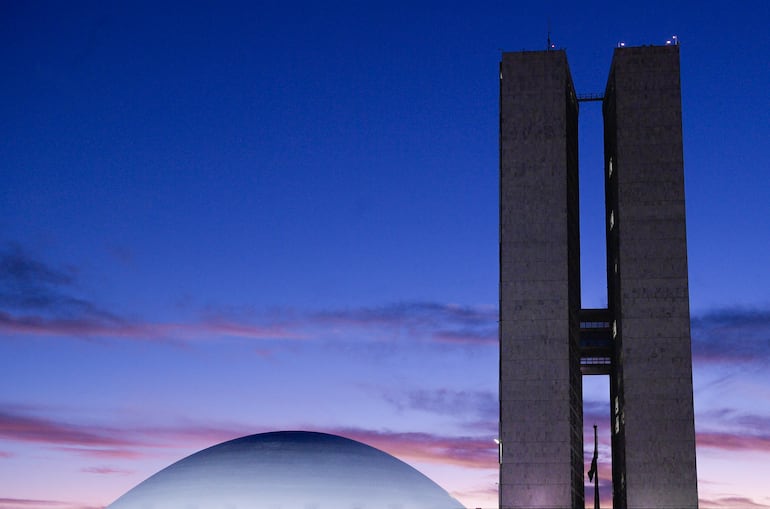 Nova composição do Senado em 2027 tem potencial para mudar cenário de impeachments no STF