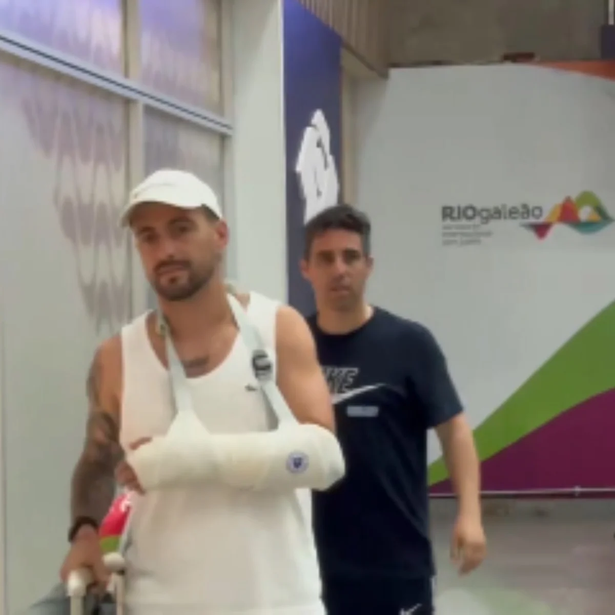 "Força, fé e seguimos", diz Arrascaeta antes de cirurgia no braço esquerdo