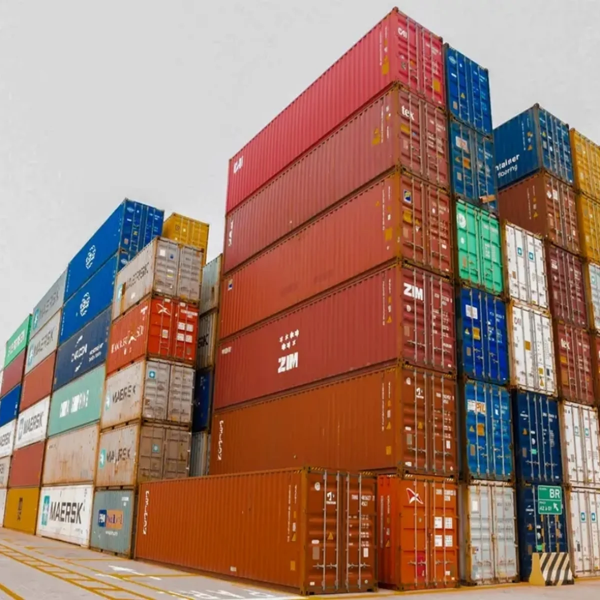 Balança comercial tem superávit de US$ 7,7 bilhões em setembro