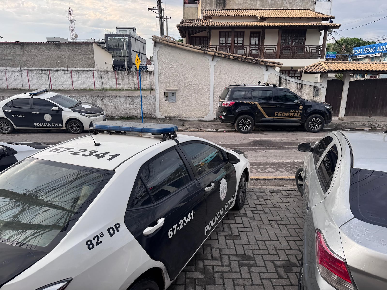Agentes cumpriram três mandados de busca e apreensão em Maricá e São Gonçalo Reprodução/Polícia Federal
