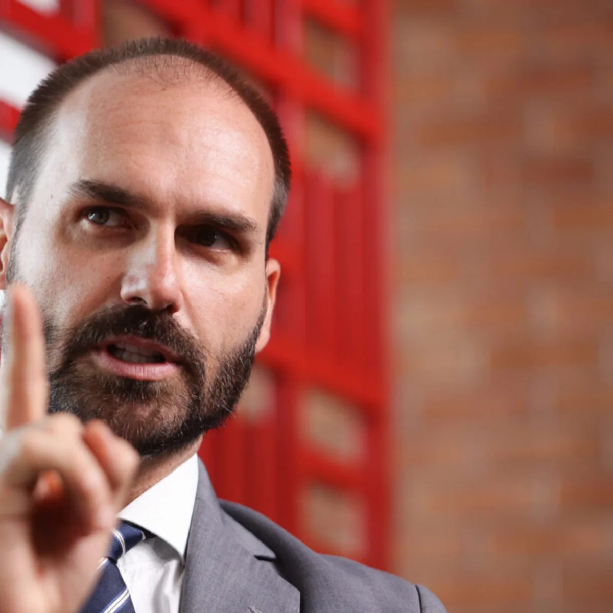 Eduardo Bolsonaro pode ser preso nos EUA após decisão de Moraes? Entenda