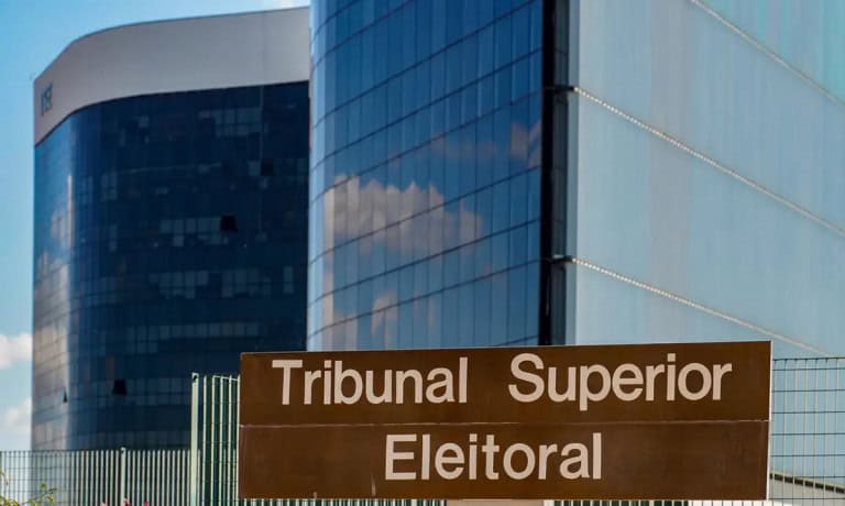 Golpe usa nome do TSE para cobrar falsa taxa de regularização