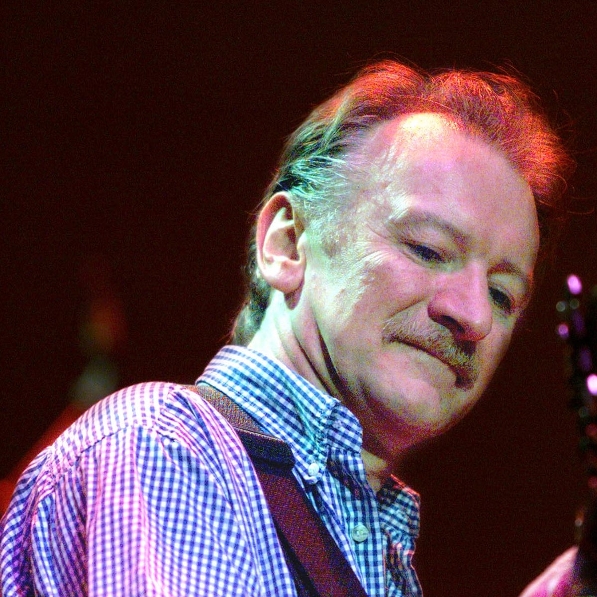 Dónal Lunny, 'colosso da música irlandesa', morre aos 79 anos