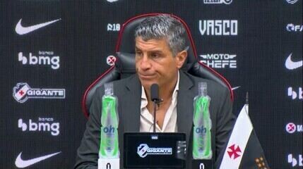 Pedro Emanuel lamenta derrota do Vasco: "Era um jogo muito importante"