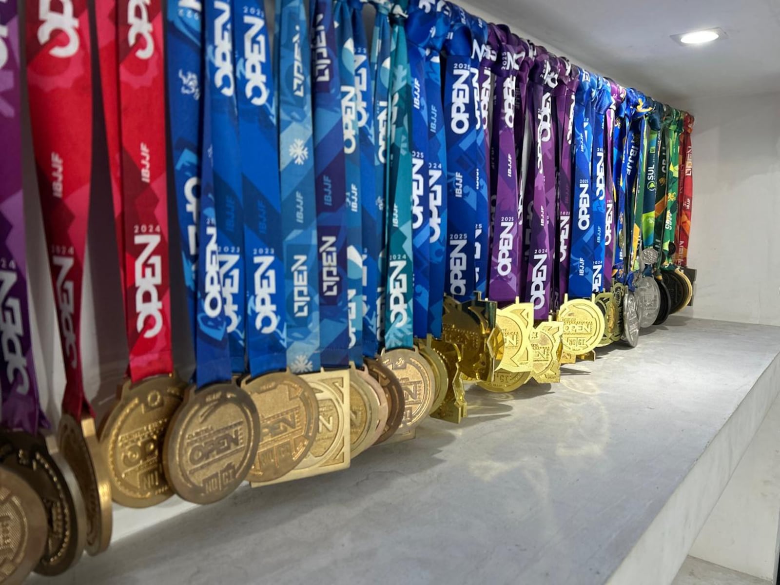 Juliano Alicate acumula medalhas em eventos de Jiu-jítsu Vinicius Prado - 27.08.2026